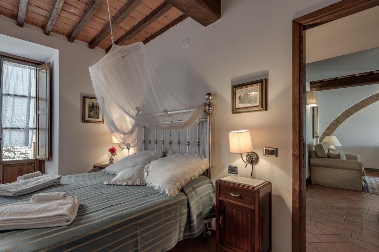 I Melograni Del Chianti Villa Poggibonsi Exterior photo